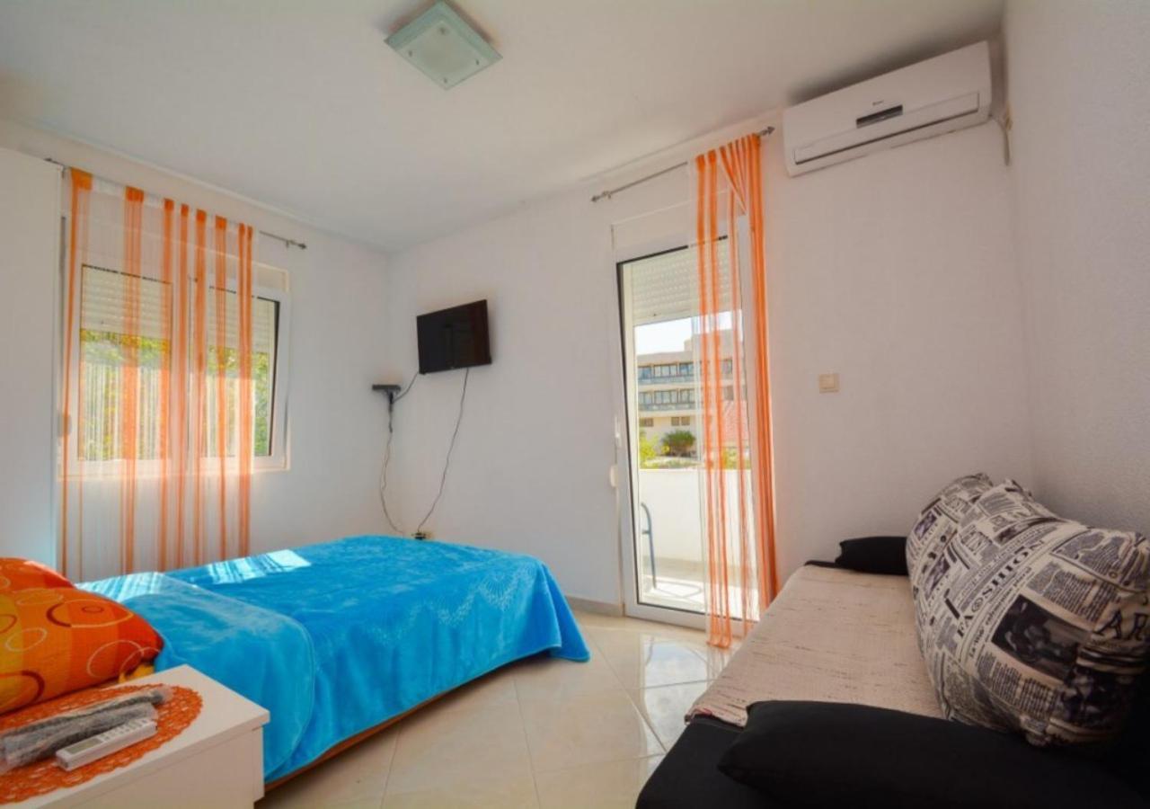 Seaside Apartments And Rooms Котор Экстерьер фото