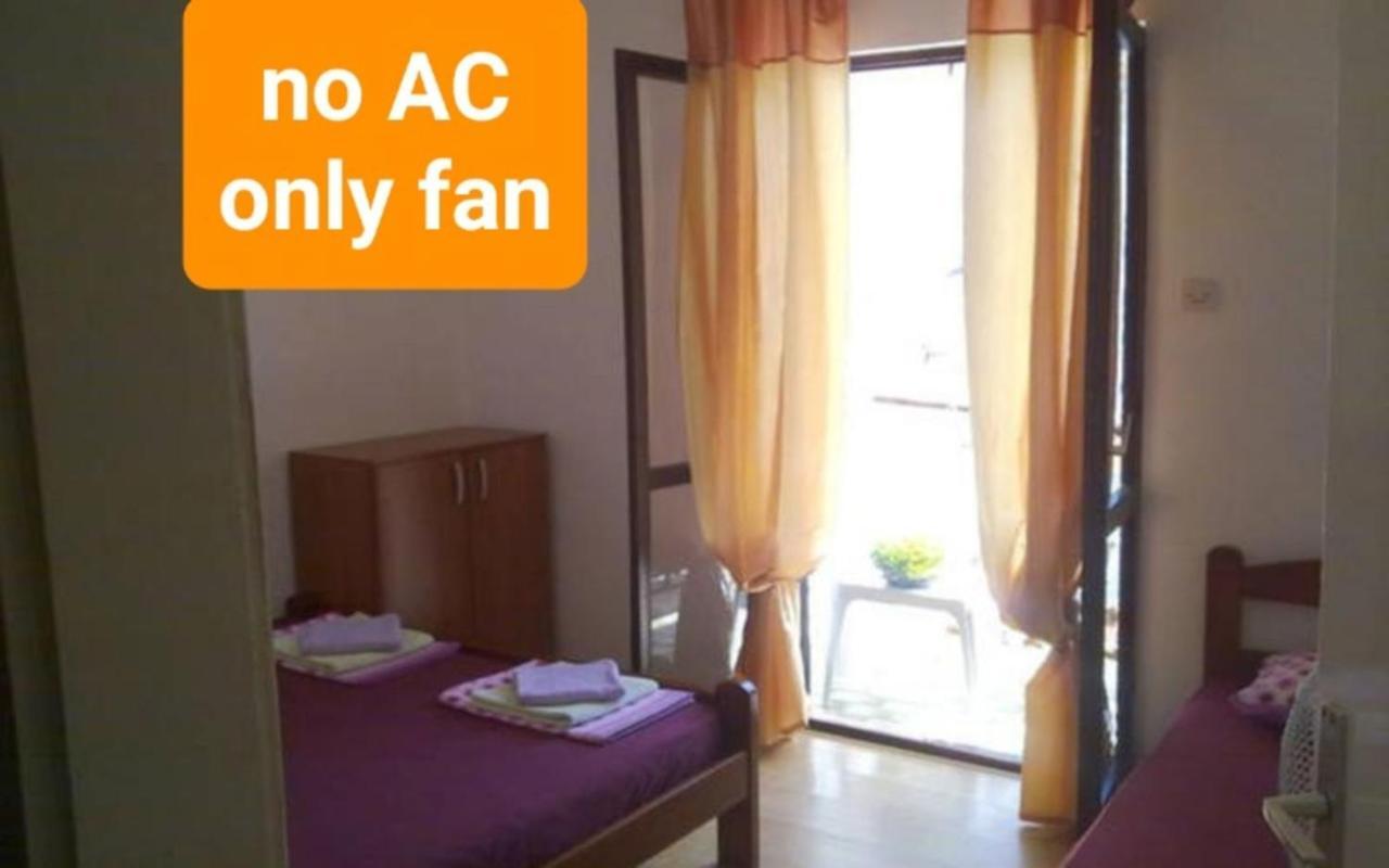 Seaside Apartments And Rooms Котор Экстерьер фото