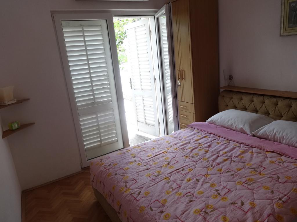 Seaside Apartments And Rooms Котор Экстерьер фото